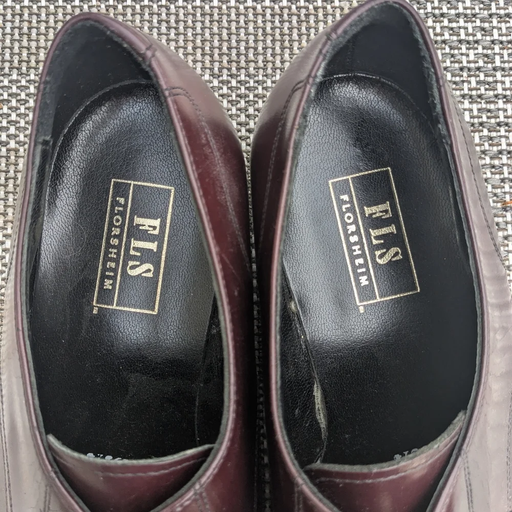 Vintage FLORSHEIM Burgundy Leather‎ Oxford Dress shoes size 9.5